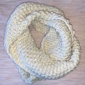 Cream chunky knit infinity scarf